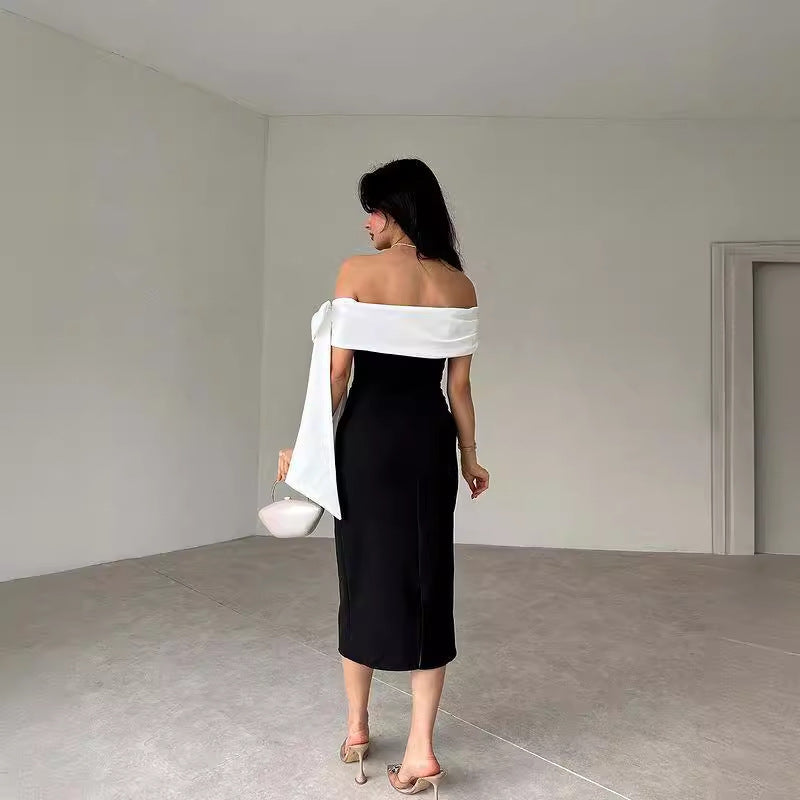 Robe Cocktail Chic Noir & Blanc à Épaules Dénudées