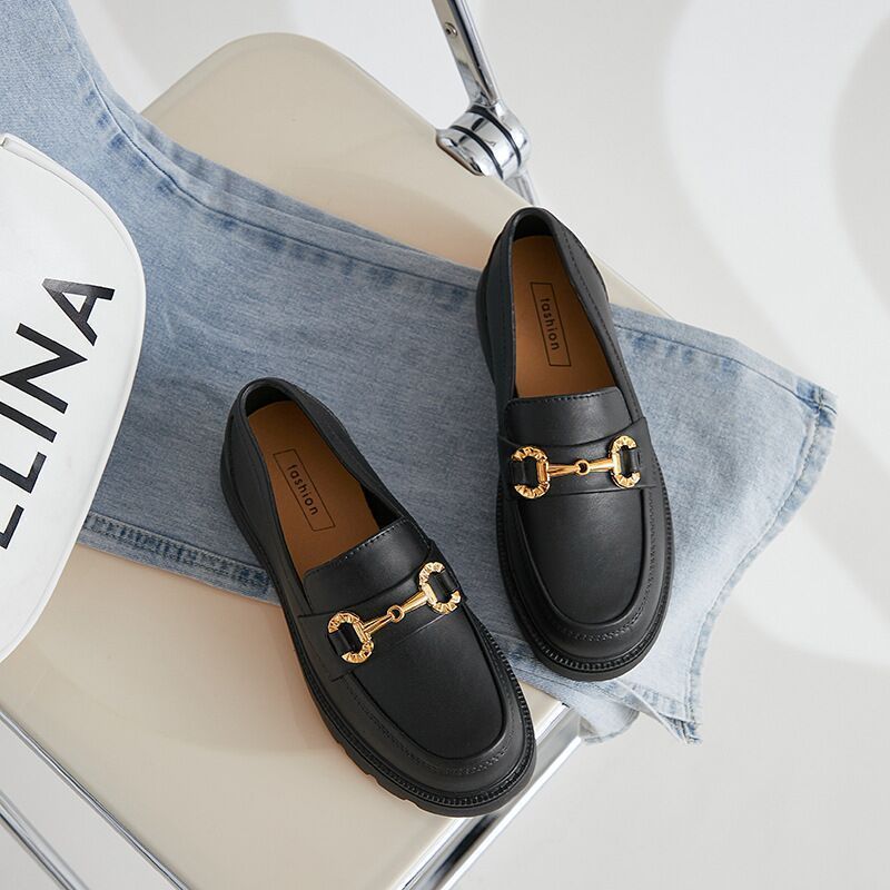 NIVANOO | Chaussures Plateformes Rétro à Bout Rond & Boutons Dorés